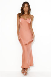 Go Lights Maxi Dress Peach
