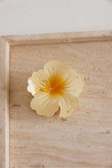 Daisy Dew Claw Clip Yellow