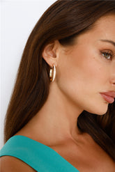 Model Moments Earrings Gold