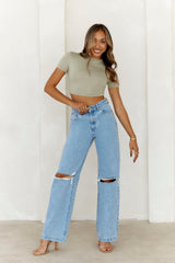 HELLO MOLLY BASE The Baby Tee Crop Top Sage