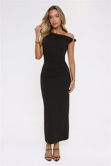 Chic Dreams Await Off Shoulder Maxi Dress Black