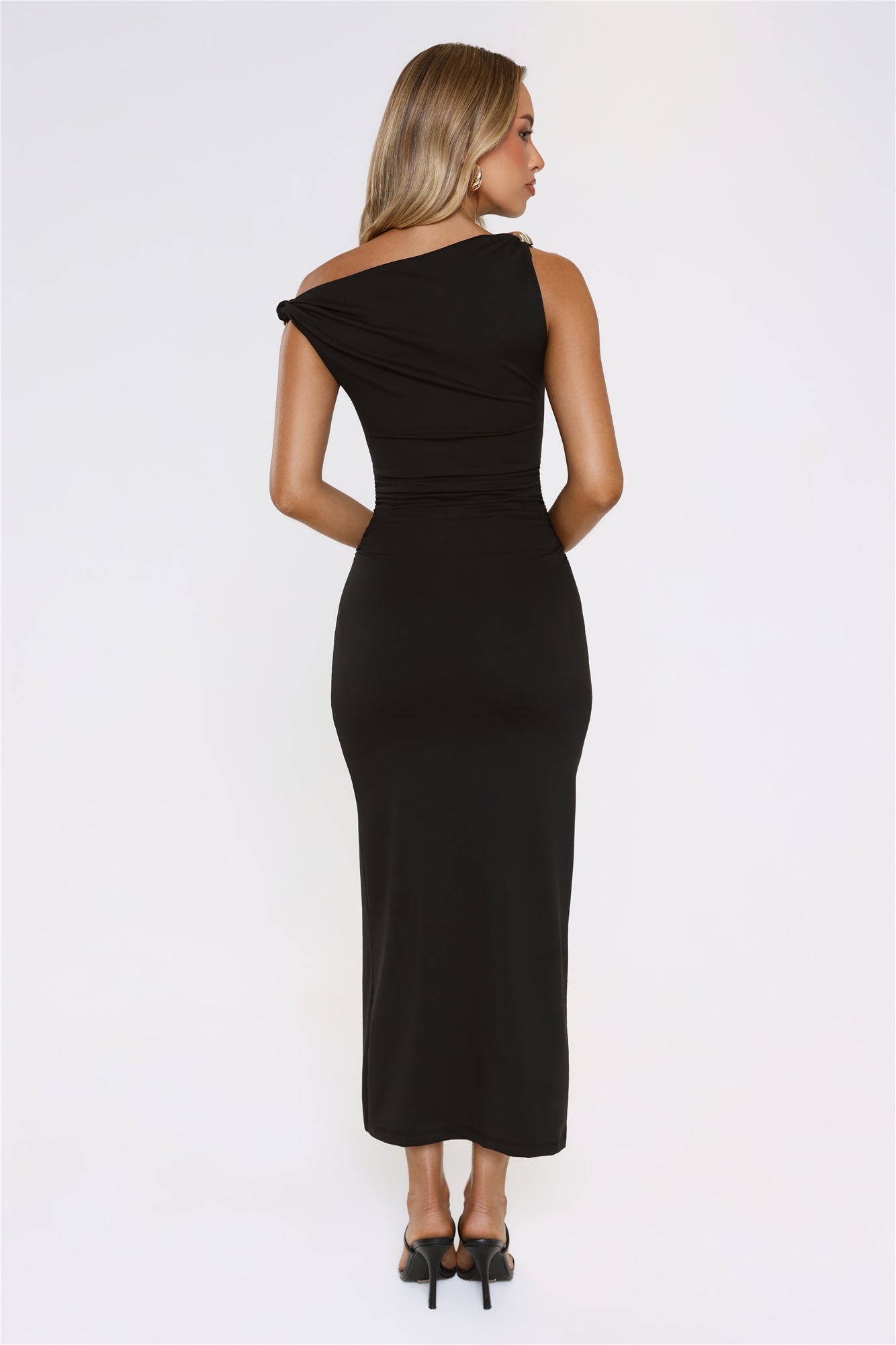 Chic Dreams Await Off Shoulder Maxi Dress Black
