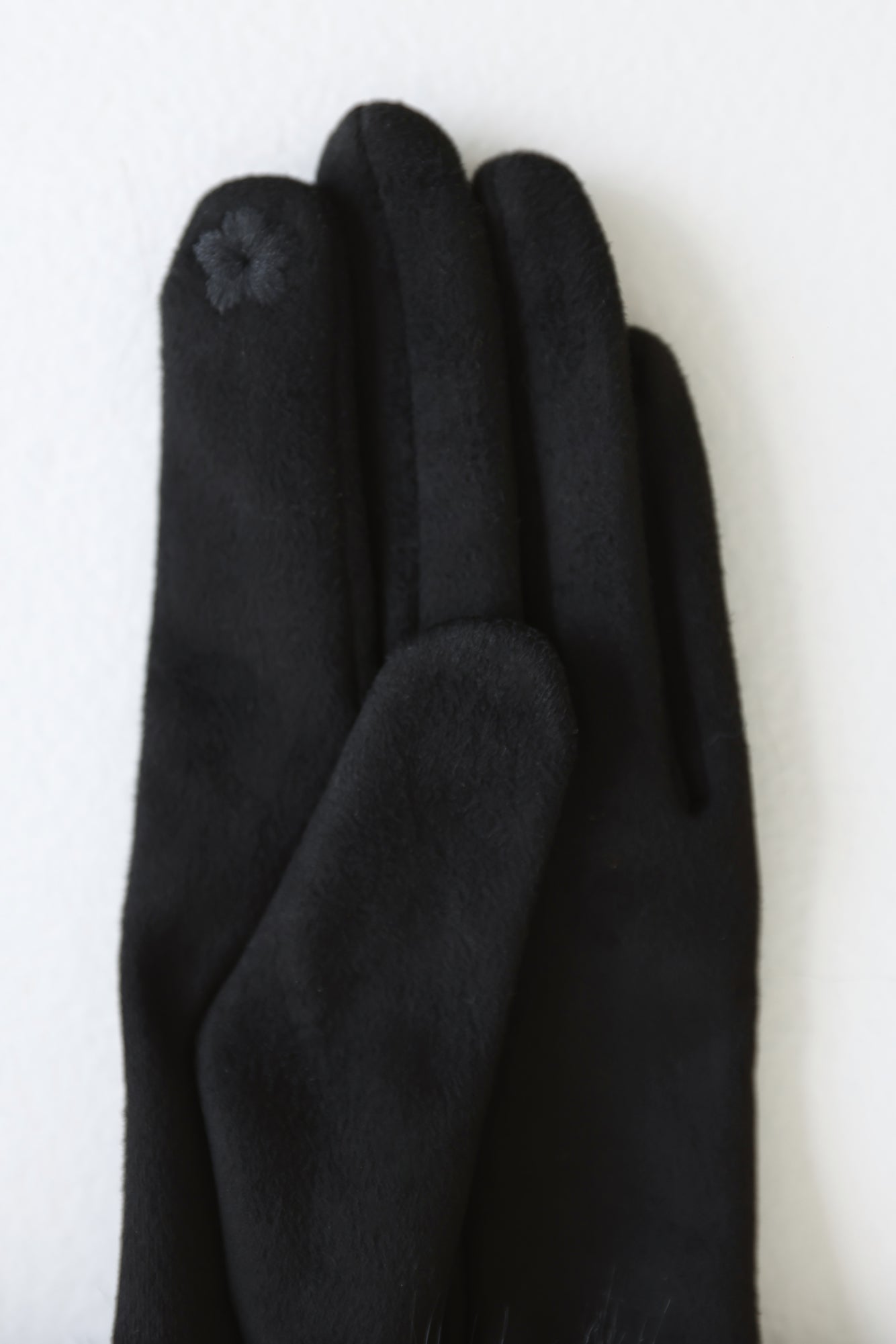 Frosted Elegance Gloves Black