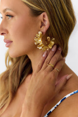 Amora Earrings Gold