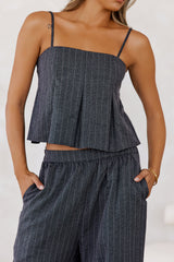 Fashion Awaits Set Grey