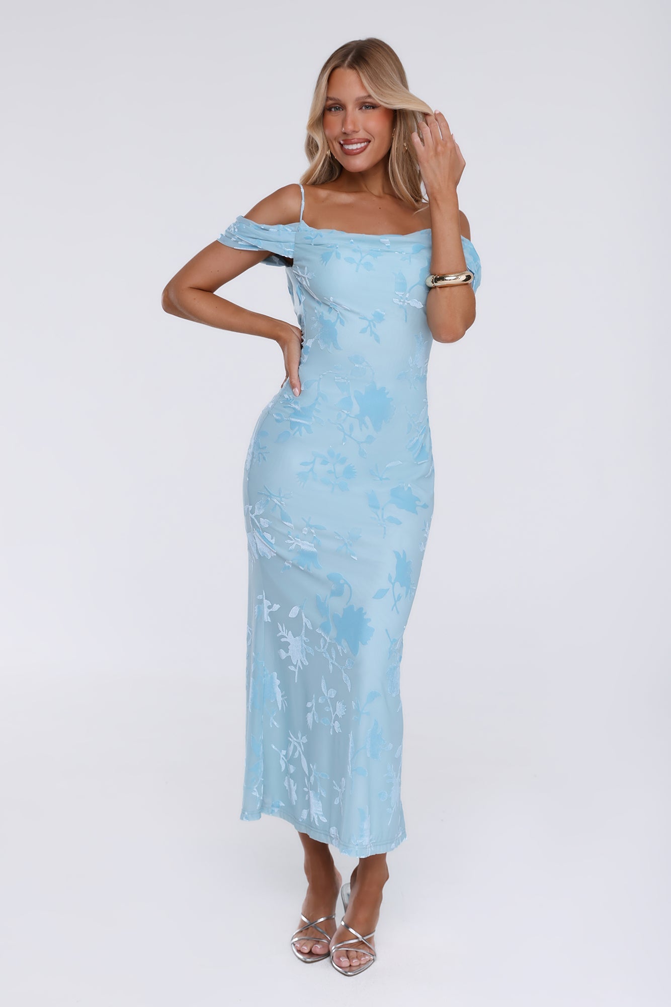 Chic Dream Off Shoulder Maxi Dress Blue