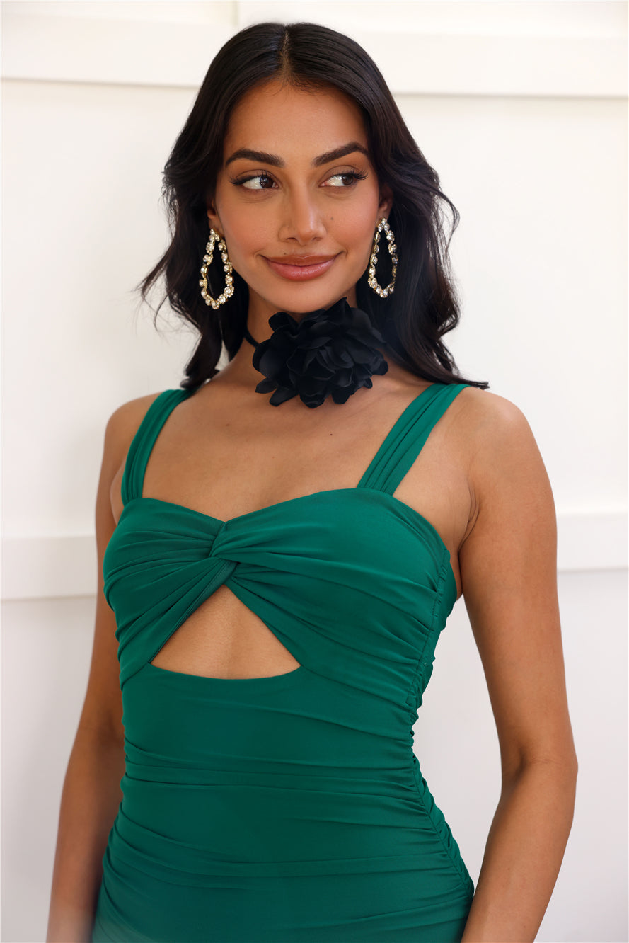 Blooming Rosette Necklace Black
