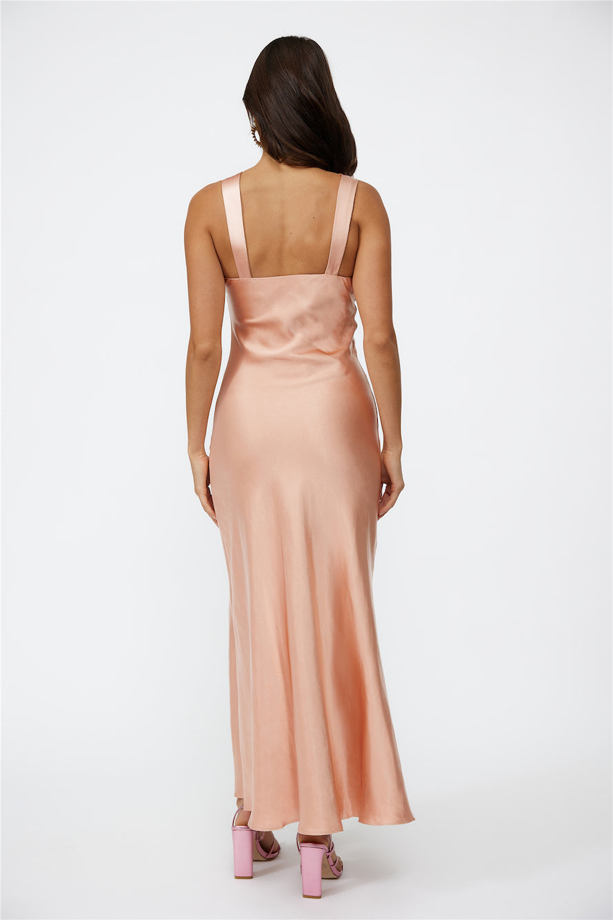 Iconic Love Maxi Dress Pink