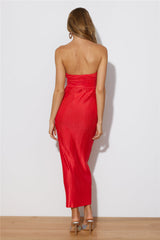 Chase The Blues Midi Dress RED