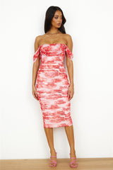 Club Fit Midi Dress Red
