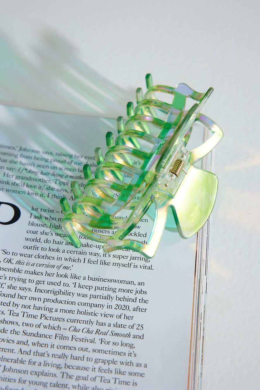 New Meadow Hair Claw Green