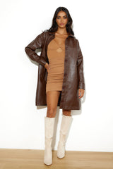 FINDERS KEEPERS Mia Pu Trench Coat Chocolate