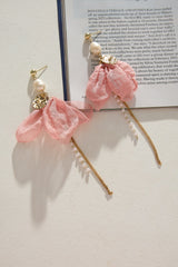 18k Gold Plated Soft As A Petal Earrings Gold