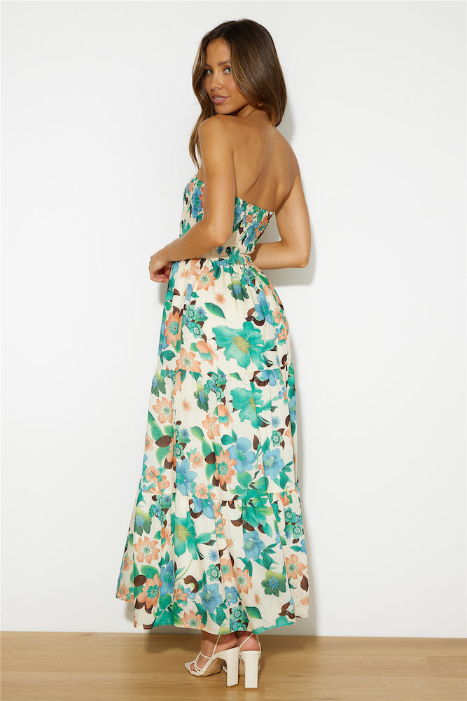 Island Days Maxi Dress Beige