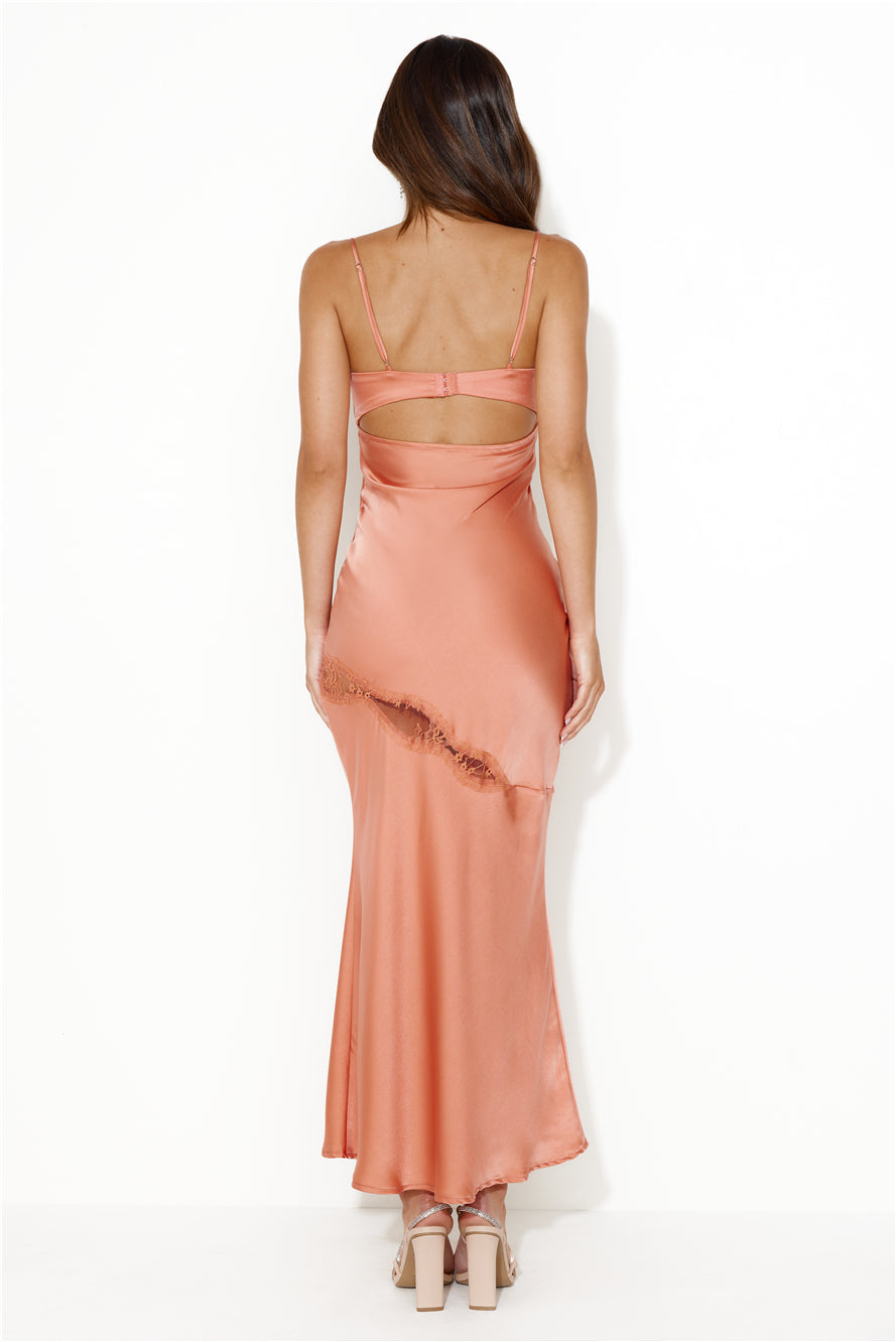 Go Lights Maxi Dress Peach