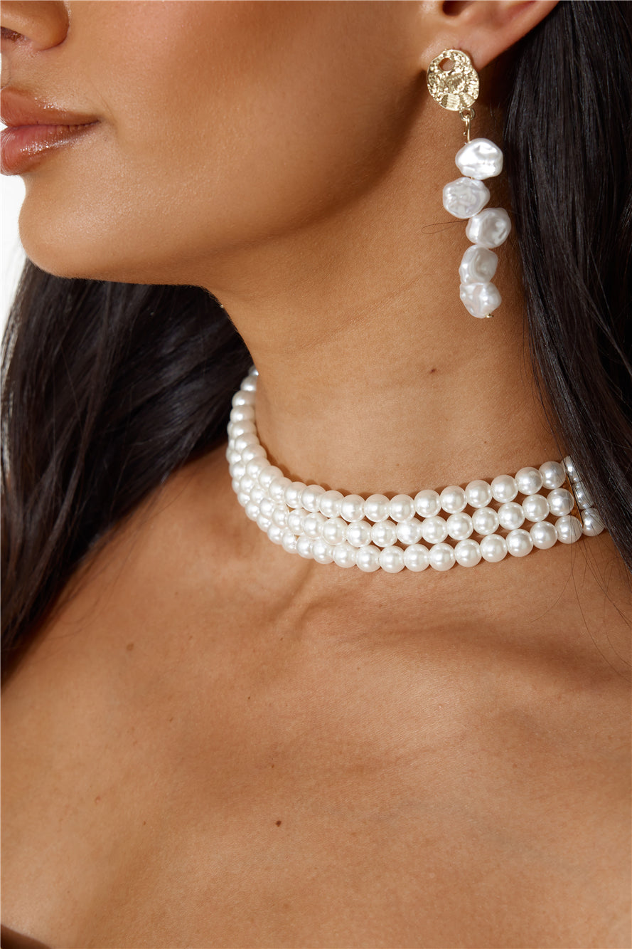 Old Money Love Pearl Necklace Gold