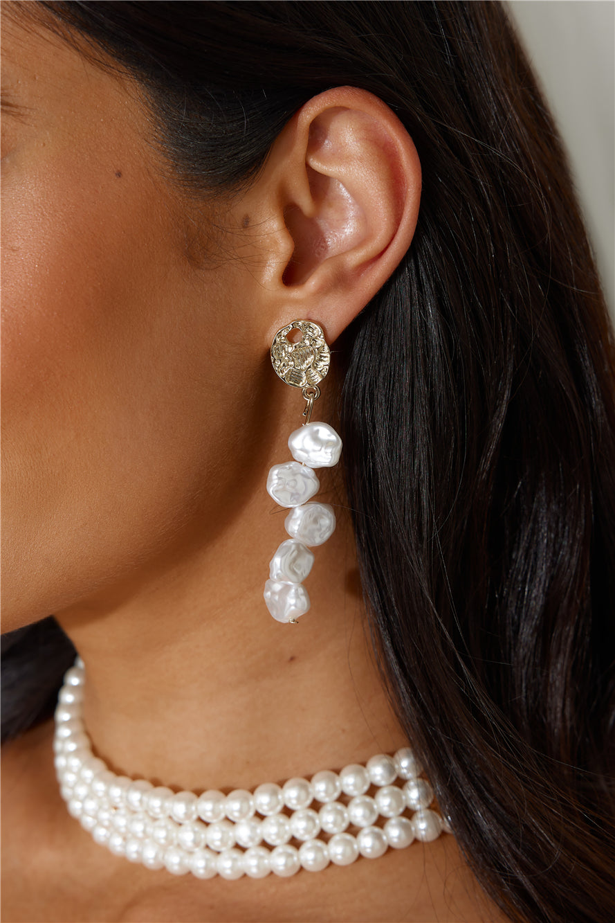 Old Money Love Pearl Necklace Gold