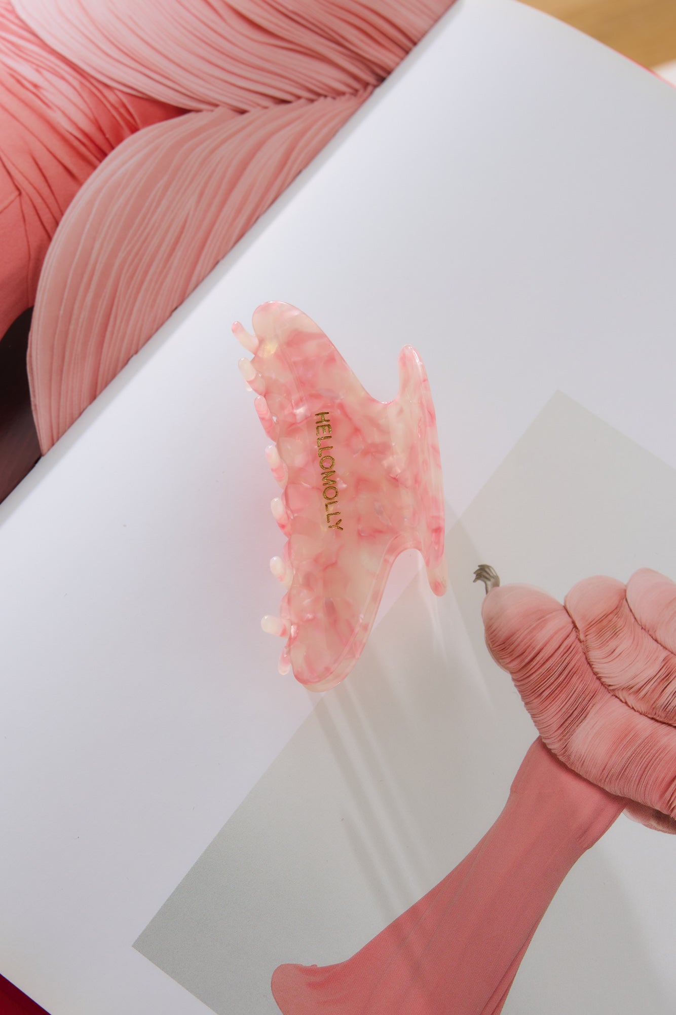 Clean Girl Hair Clip Pink