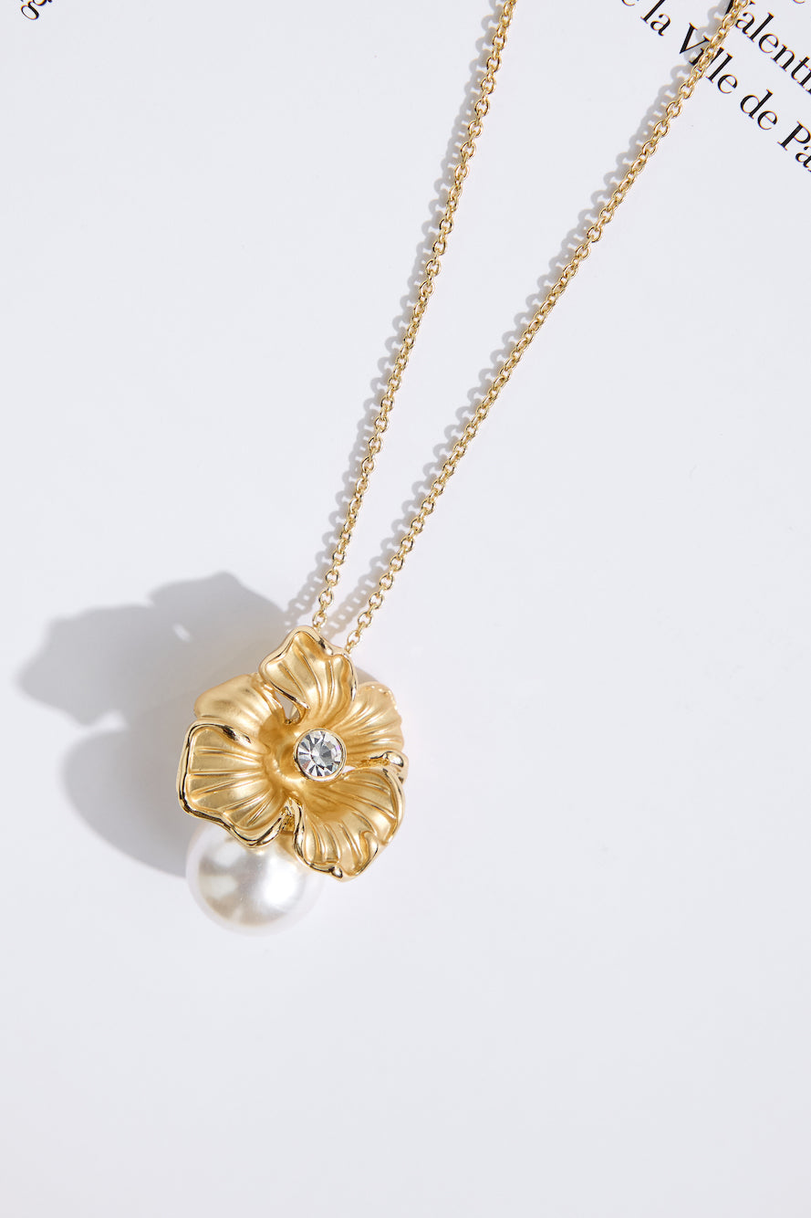Flower Friend Necklace Gold
