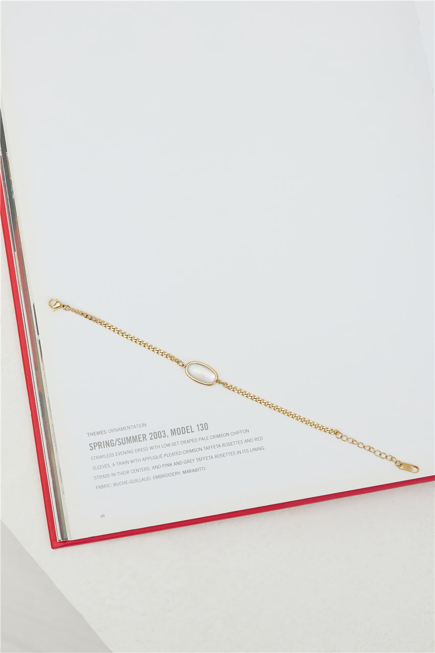 Give Me Love Bracelet Gold