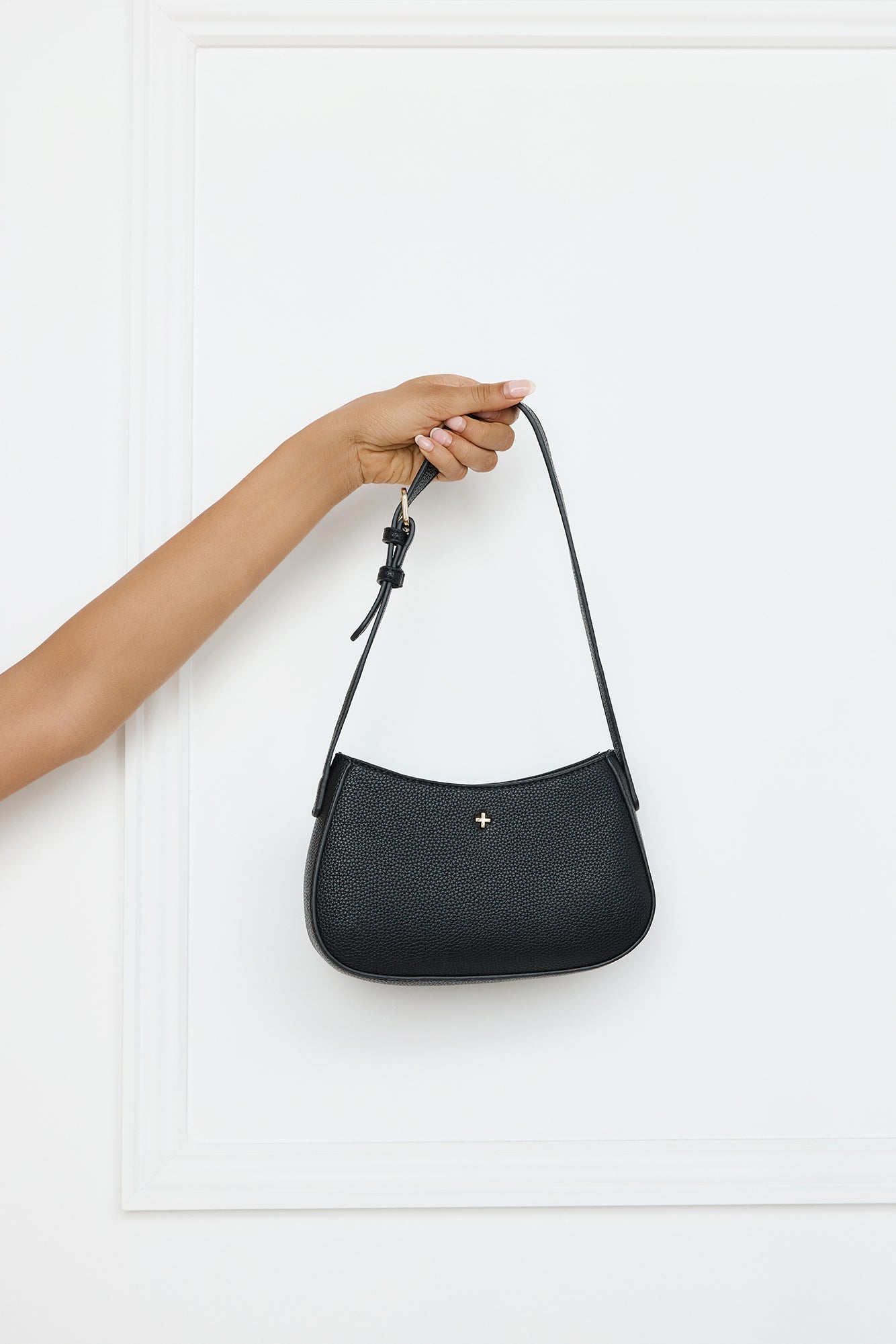 Mood Shoulder Bag Black Pebble Gold