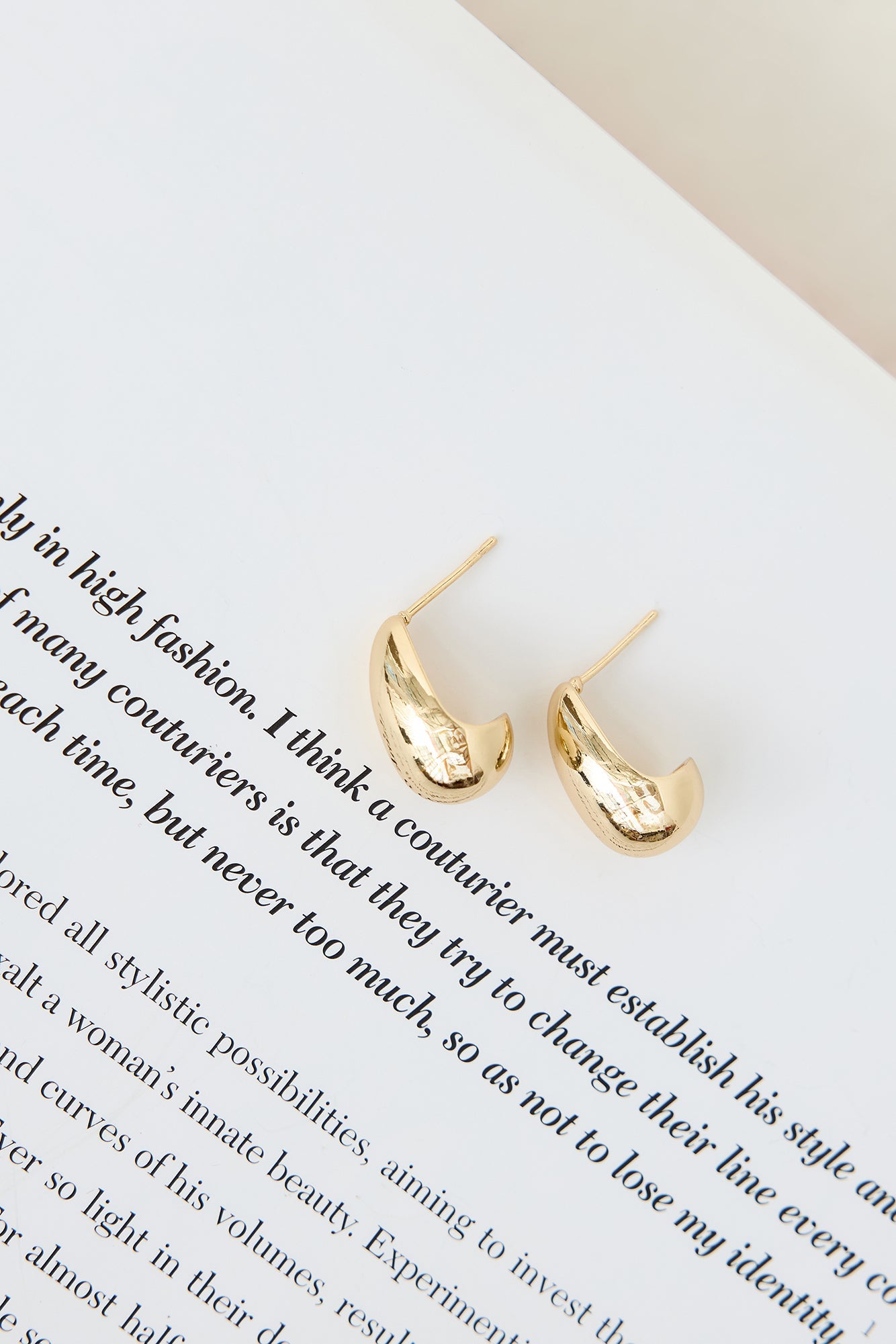 Luna Drops Earrings Gold