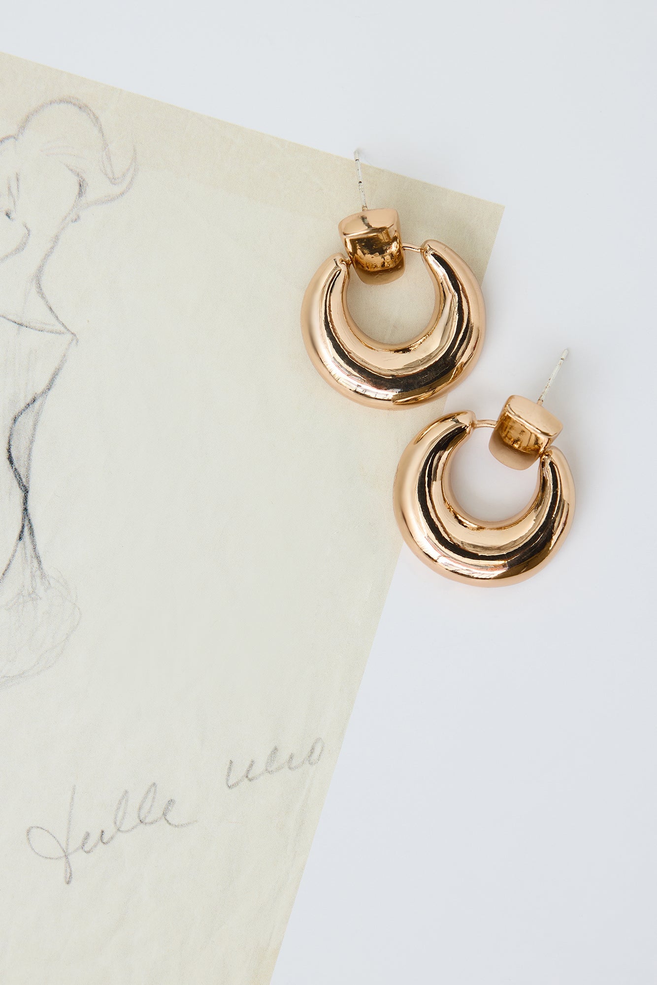 Alix Earrings Gold