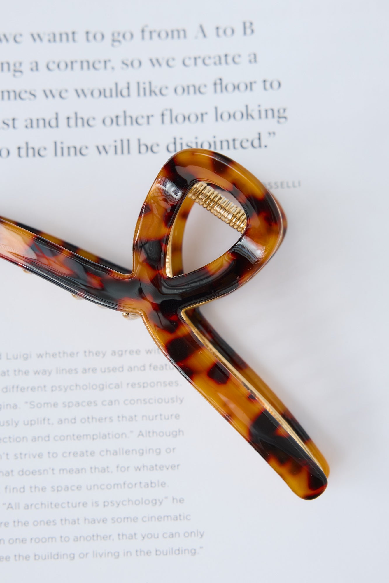 Coco Claw Clip Tortoiseshell