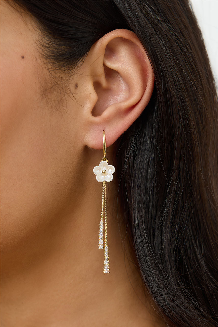 Escape The City Earrings Gold