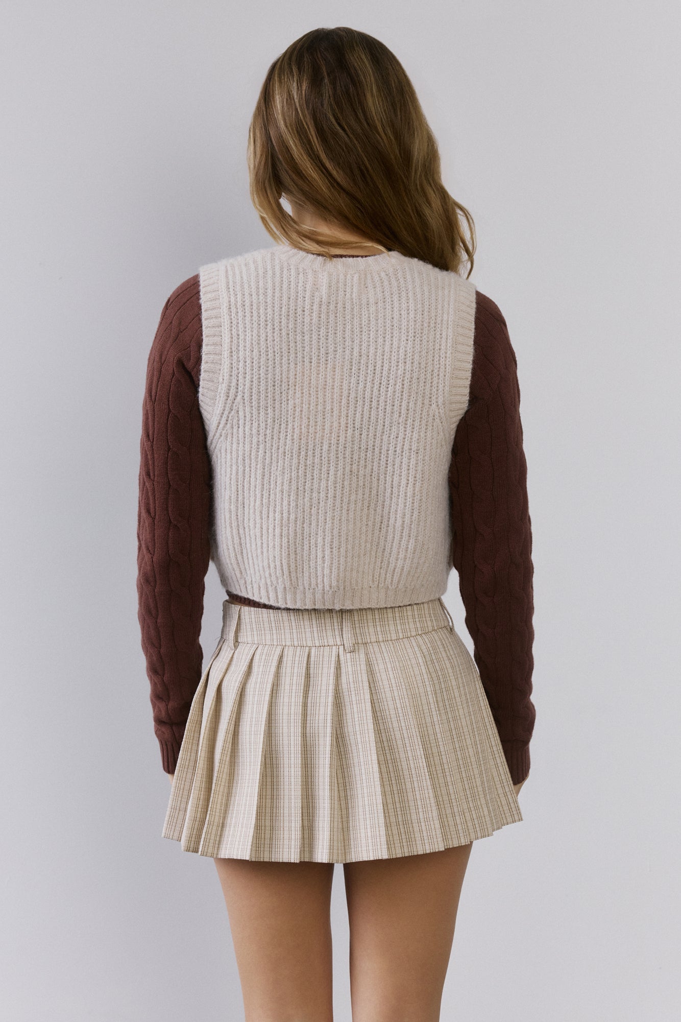 Cosy Cabin Knit Vest Ivory