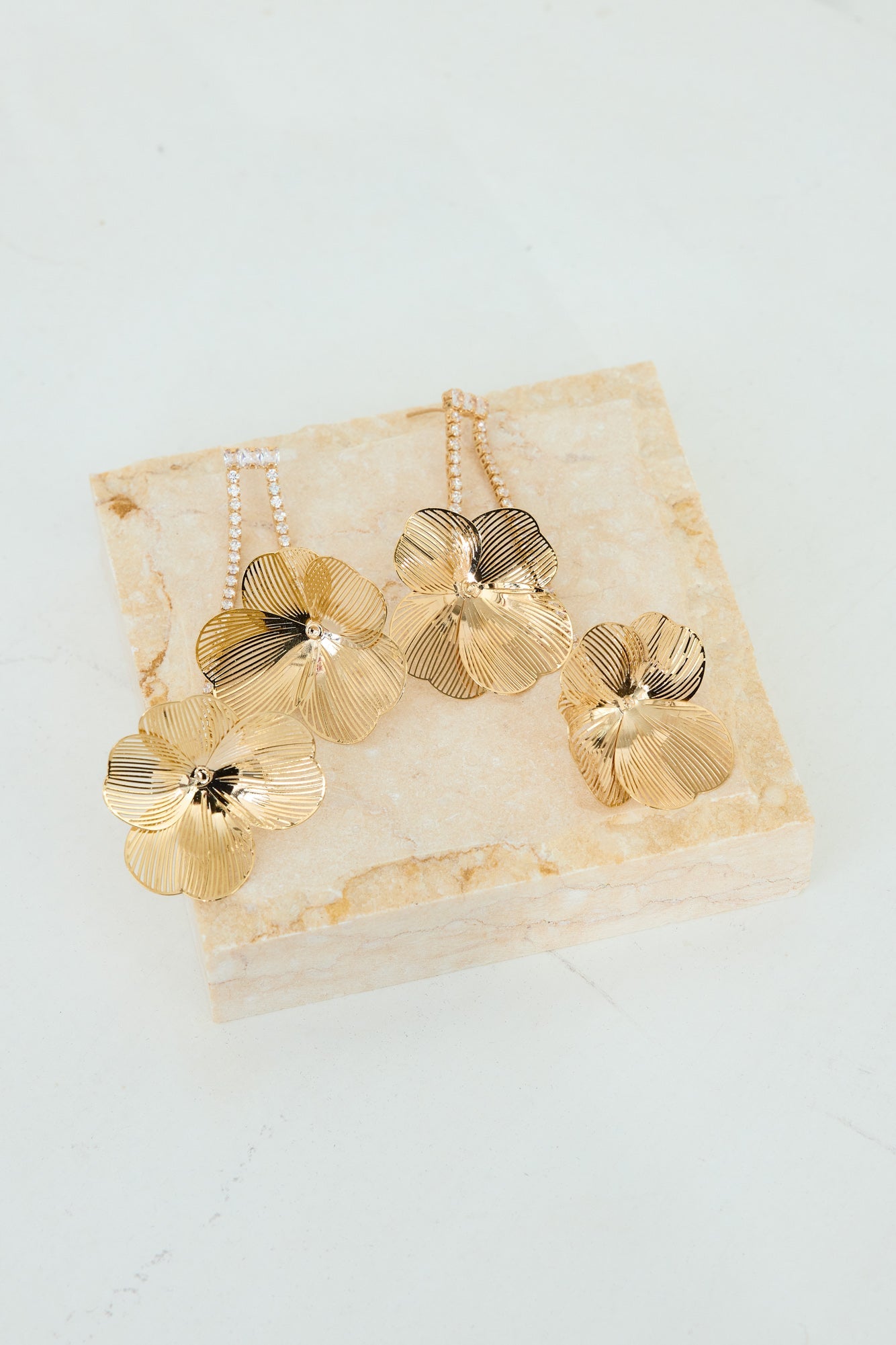 Flowers Of Style Earrings Gold