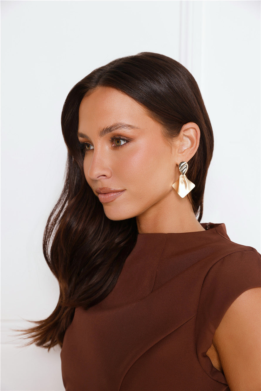 Day In The Life Earrings Gold