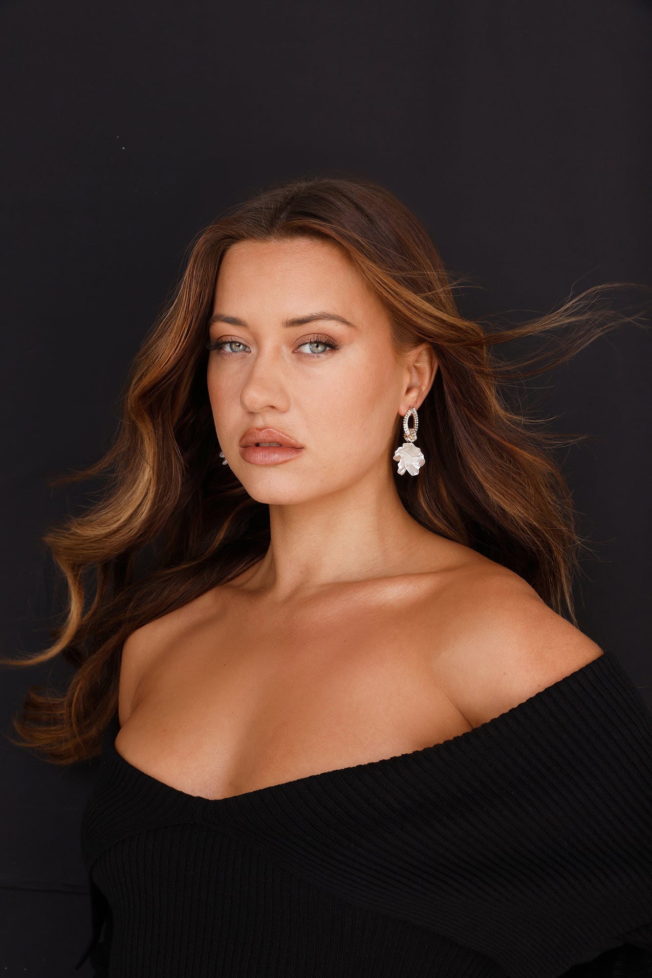 Accessory Affair Earrings Gold