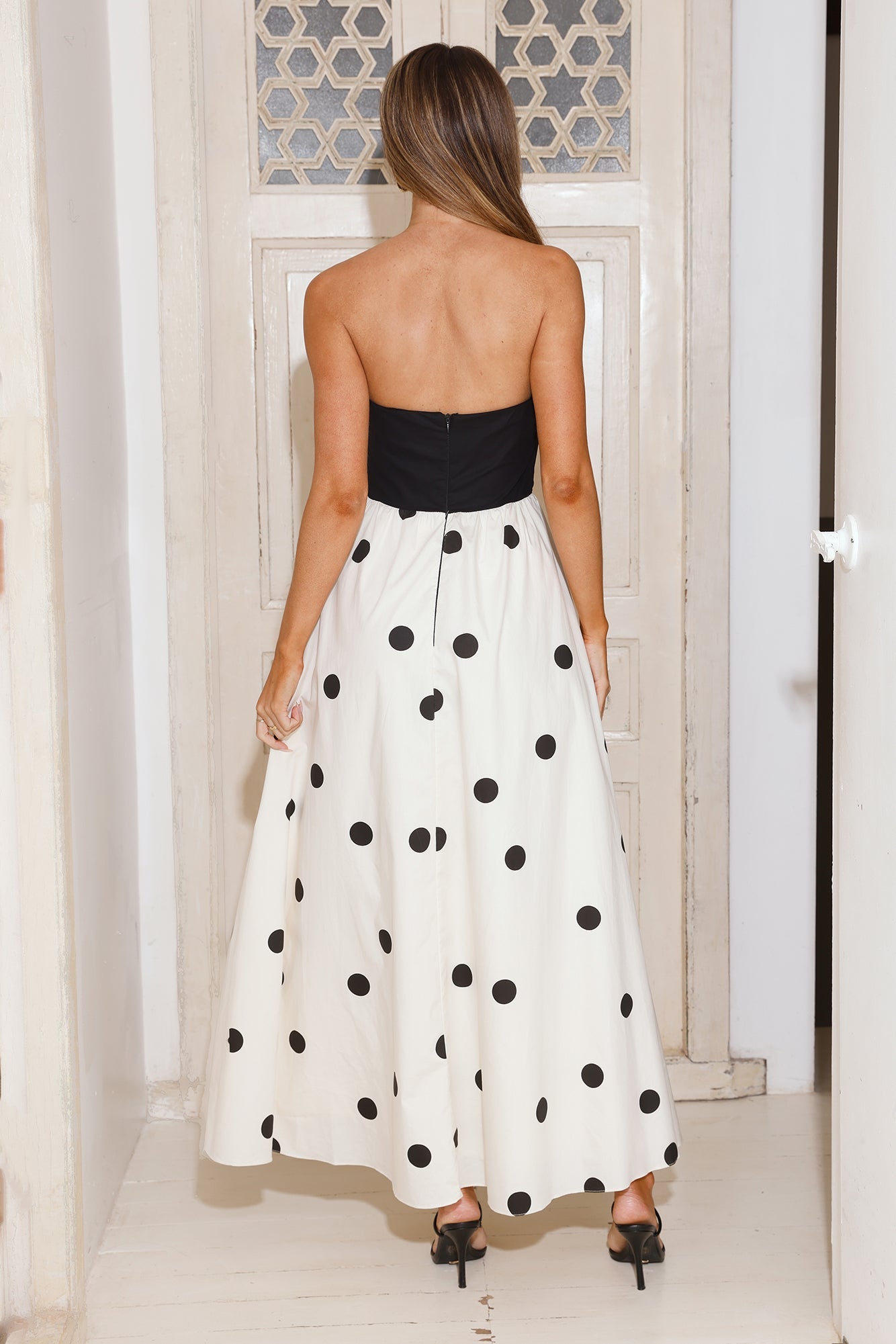 Her Mystique Strapless Maxi Dress White