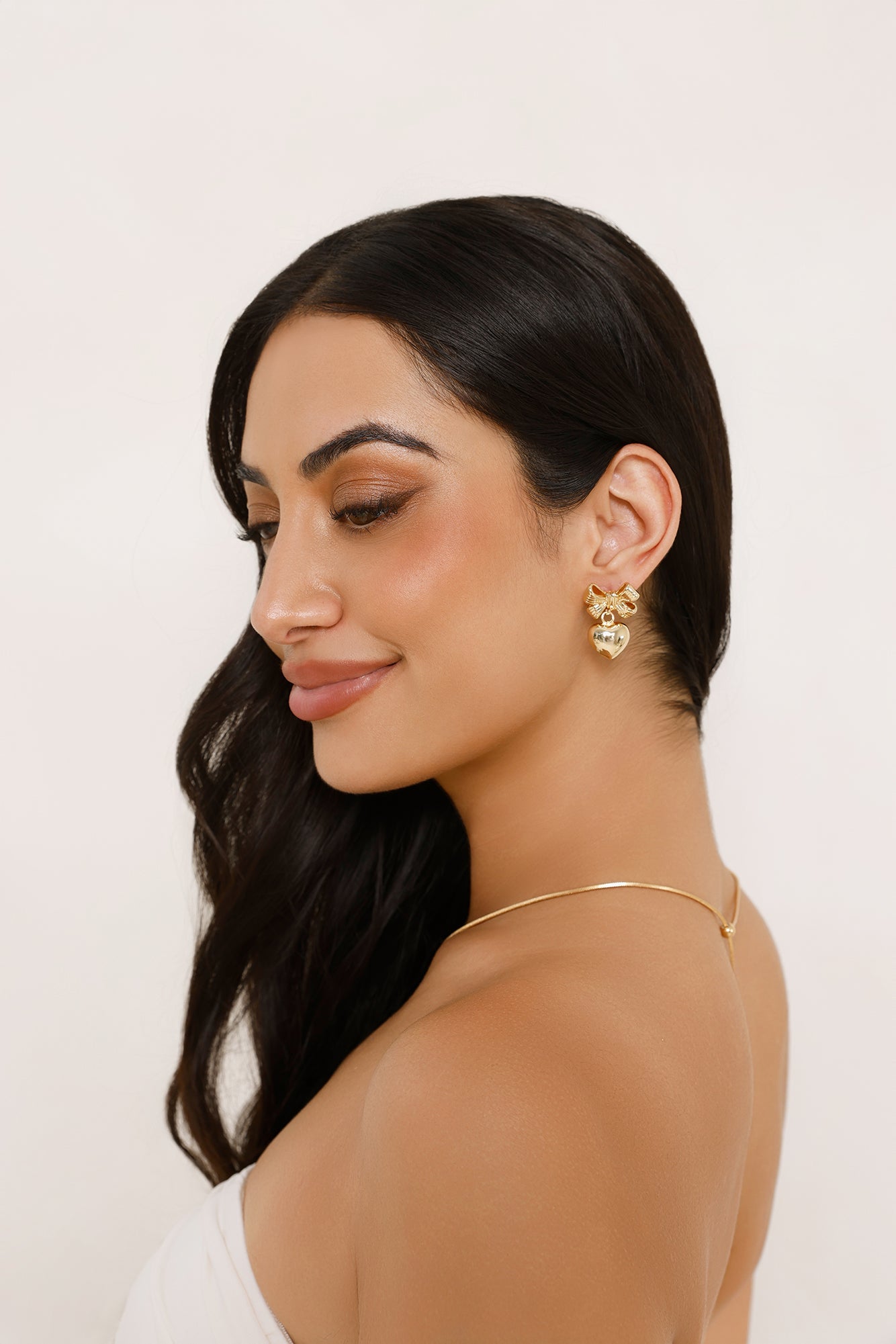 Love Bow Earrings Gold