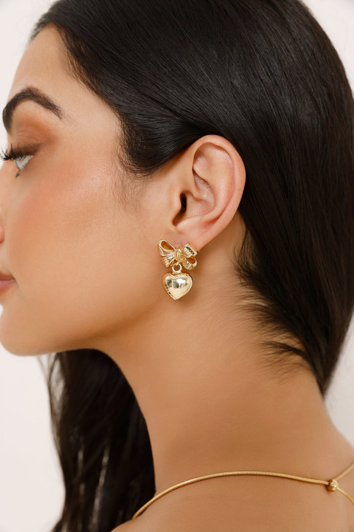 Love Bow Earrings Gold