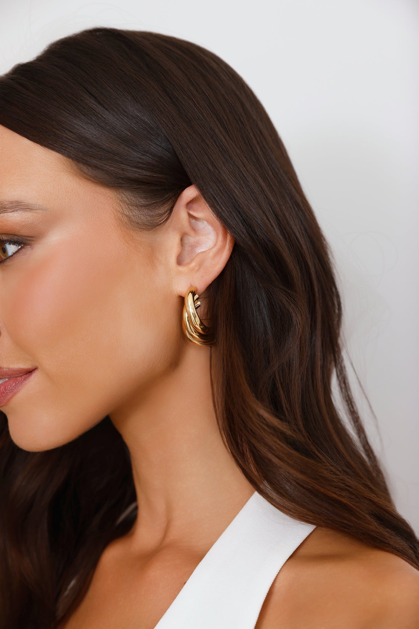 Just Love Me Earrings Gold