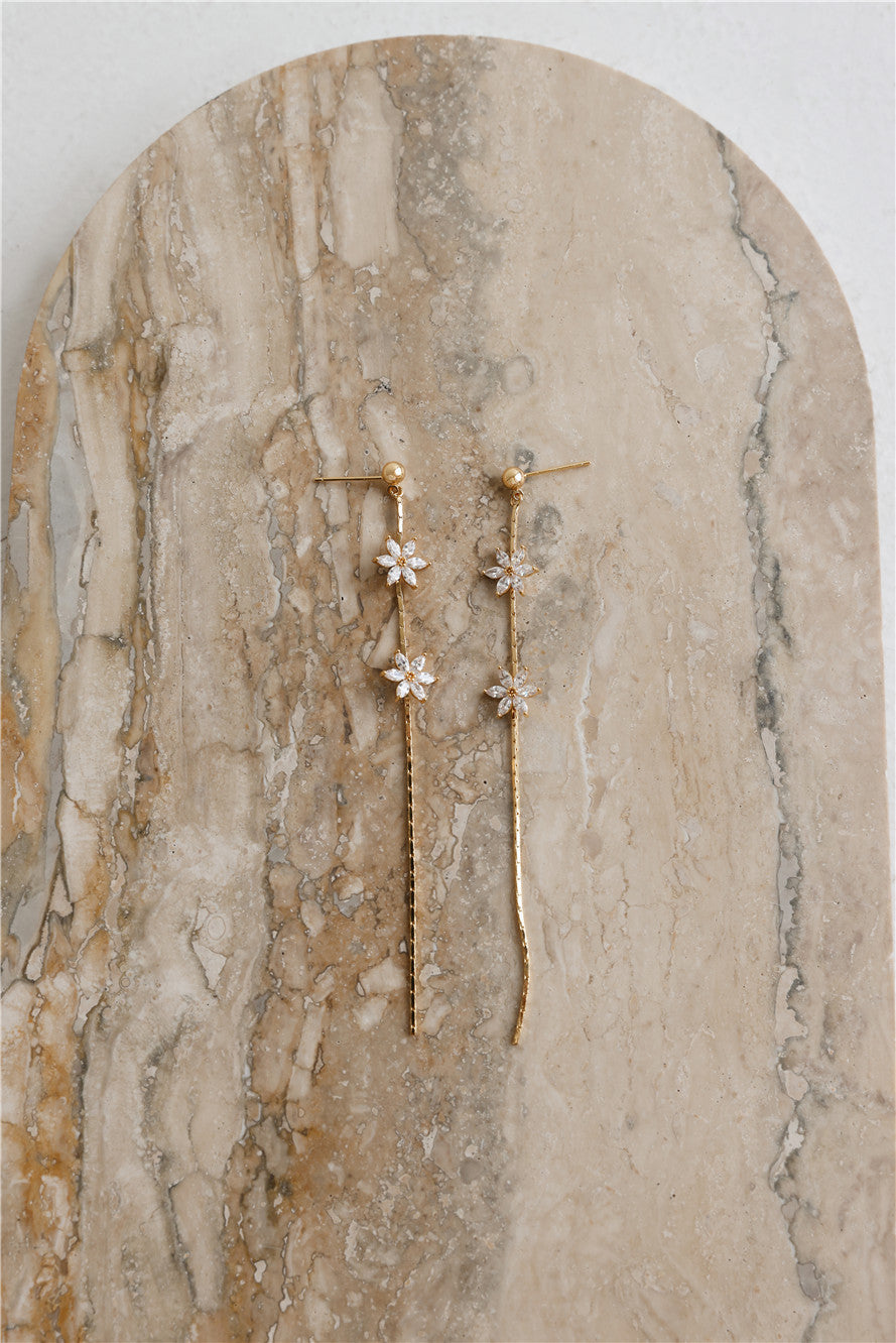 18k Gold Plated Rain Blooms Earrings Gold