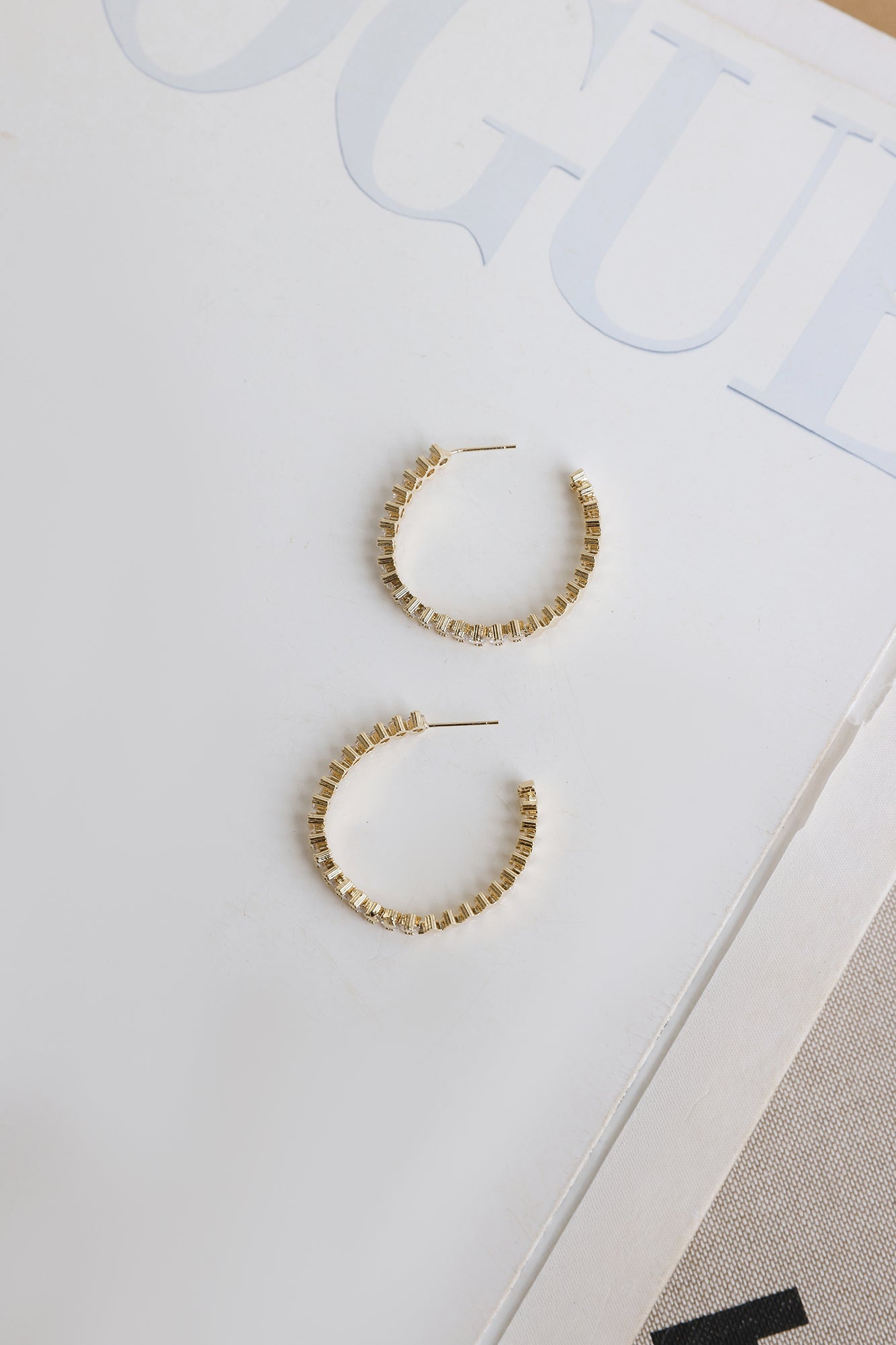 Bright Crystal Earrings Gold