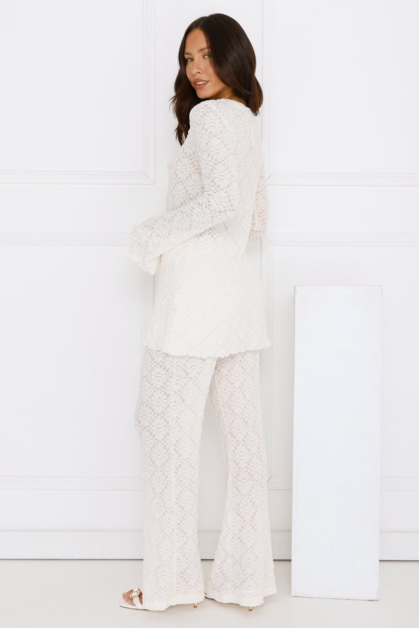 Closet Status Set Cream