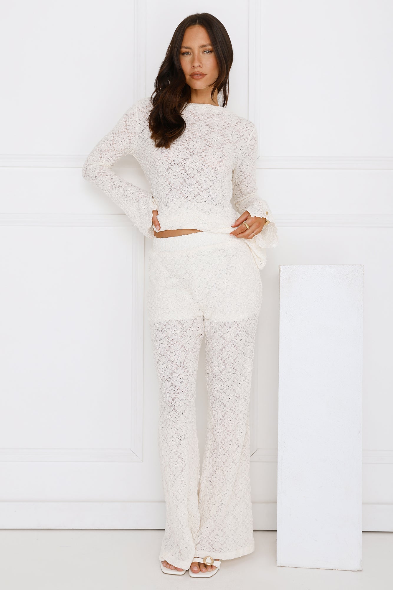 Closet Status Set Cream
