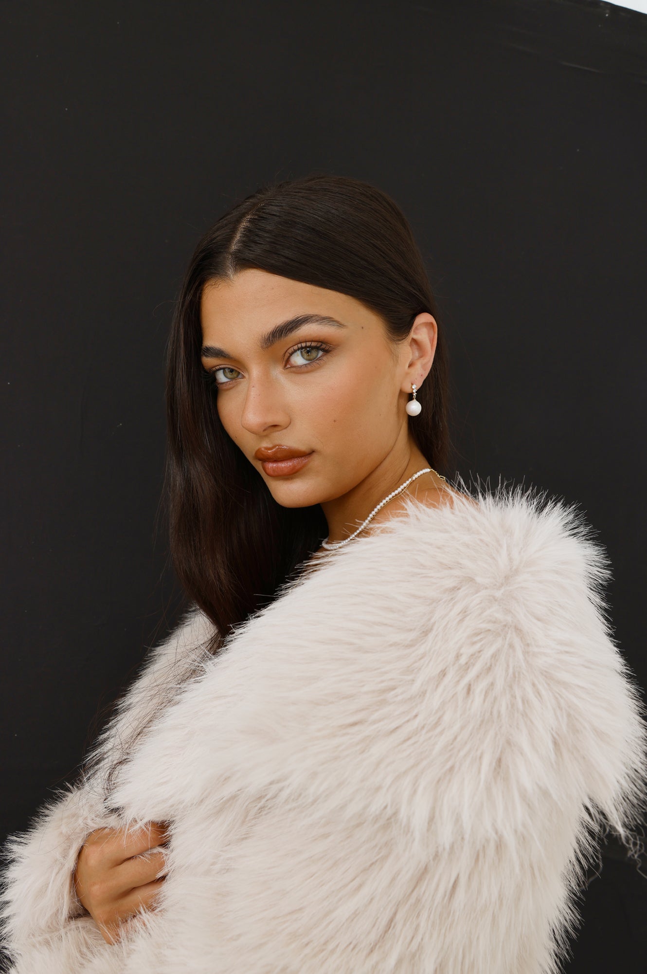 Dazzle Me Earrings Gold