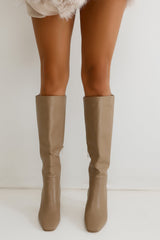 Blythe Boots Truffle