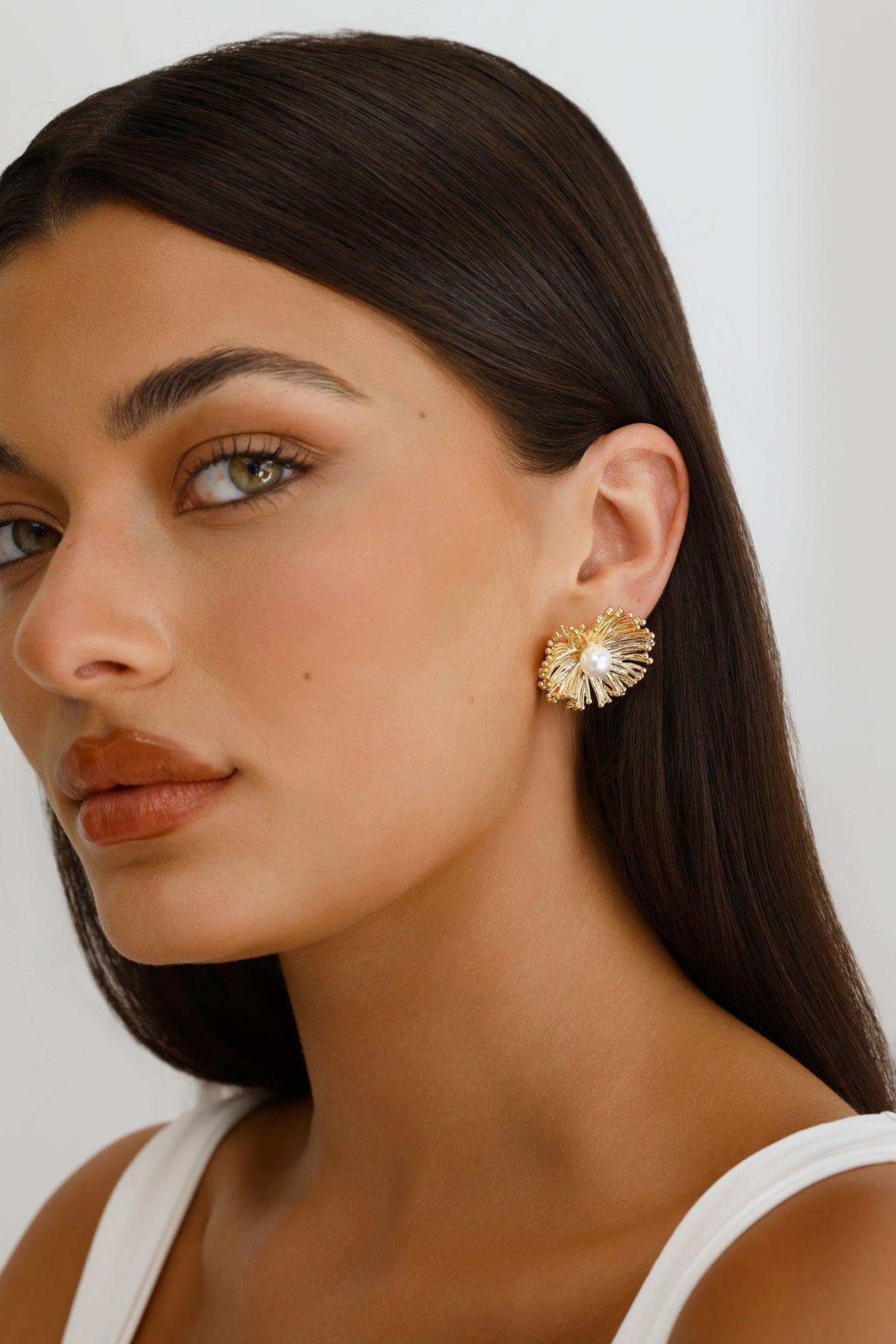 Fresh Jasmine Earrings Gold
