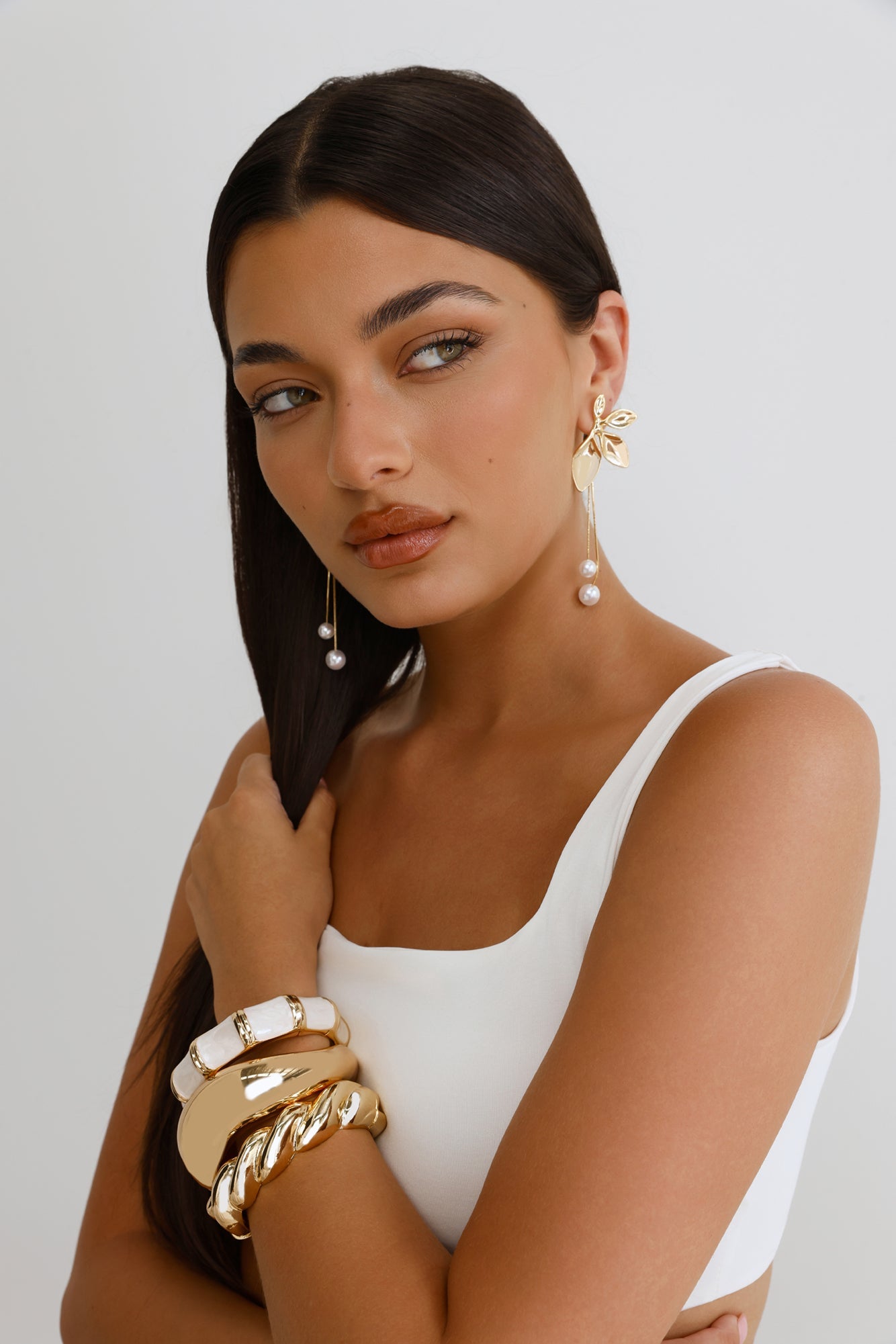 Everything More Earrings Gold