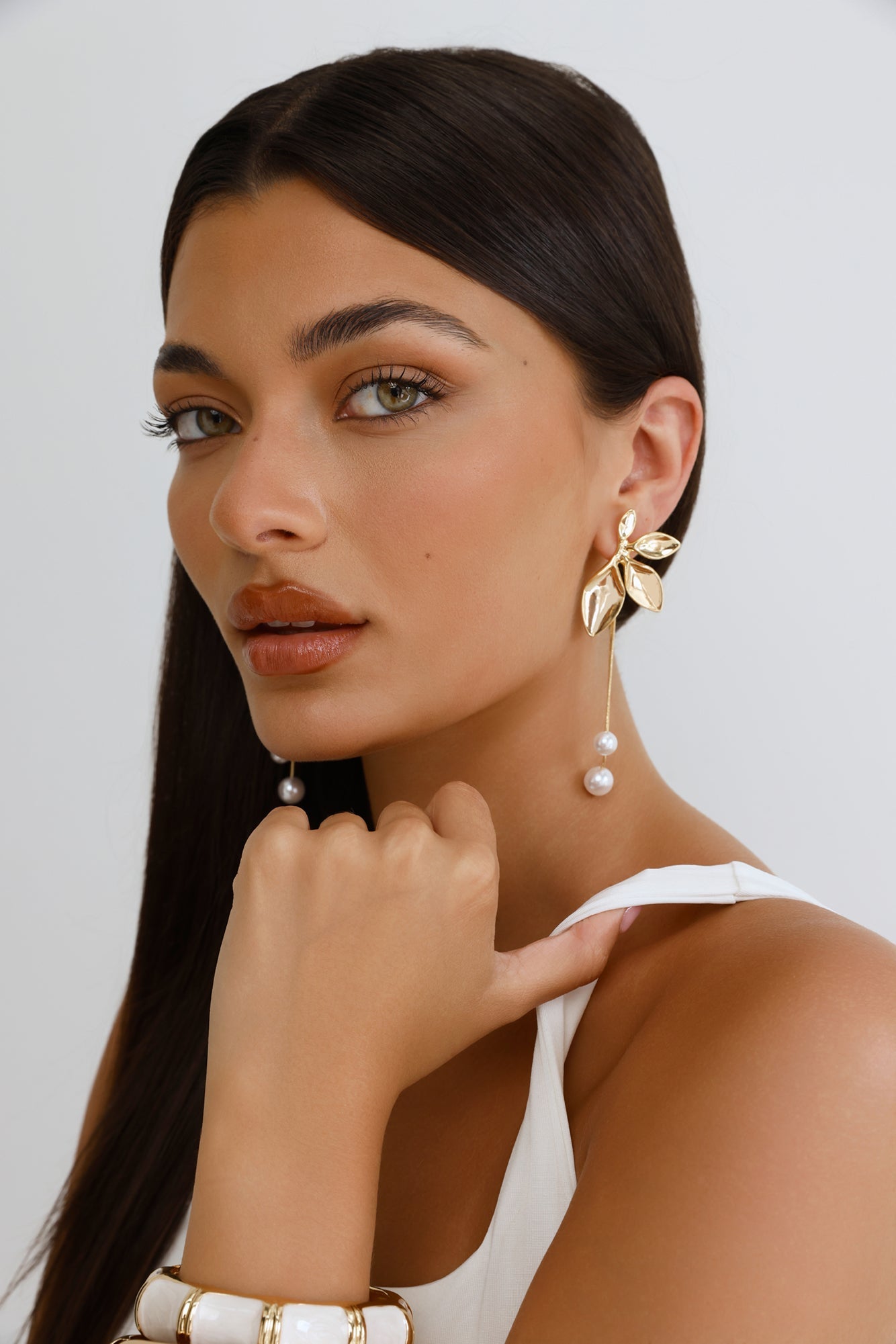 Everything More Earrings Gold