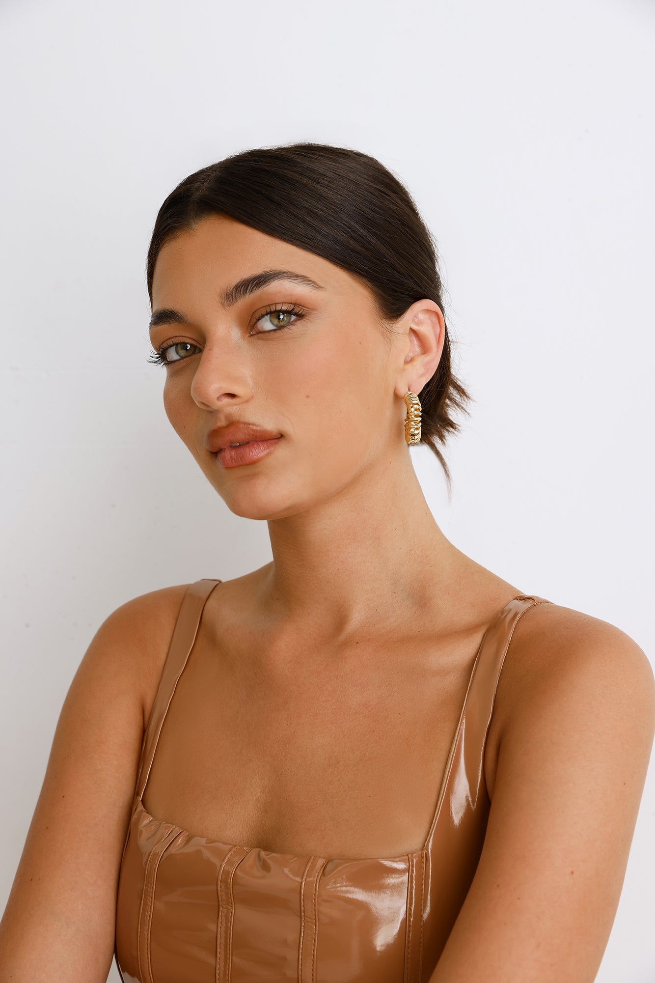 Decades Of Style Earrings Gold