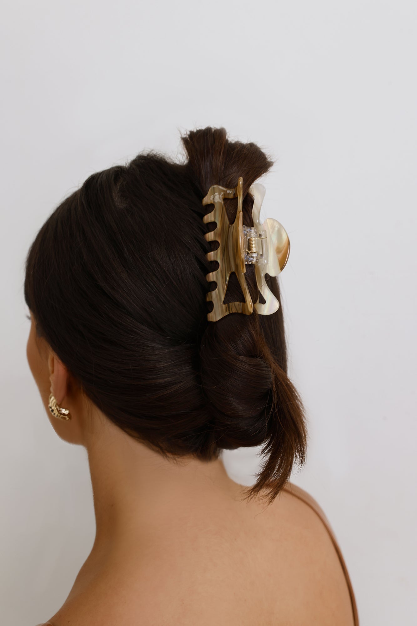 Darcey Claw Clip Natural