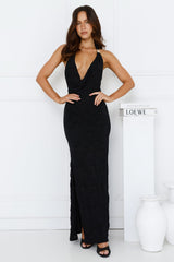 Éclat Affair Halter Maxi Dress Black