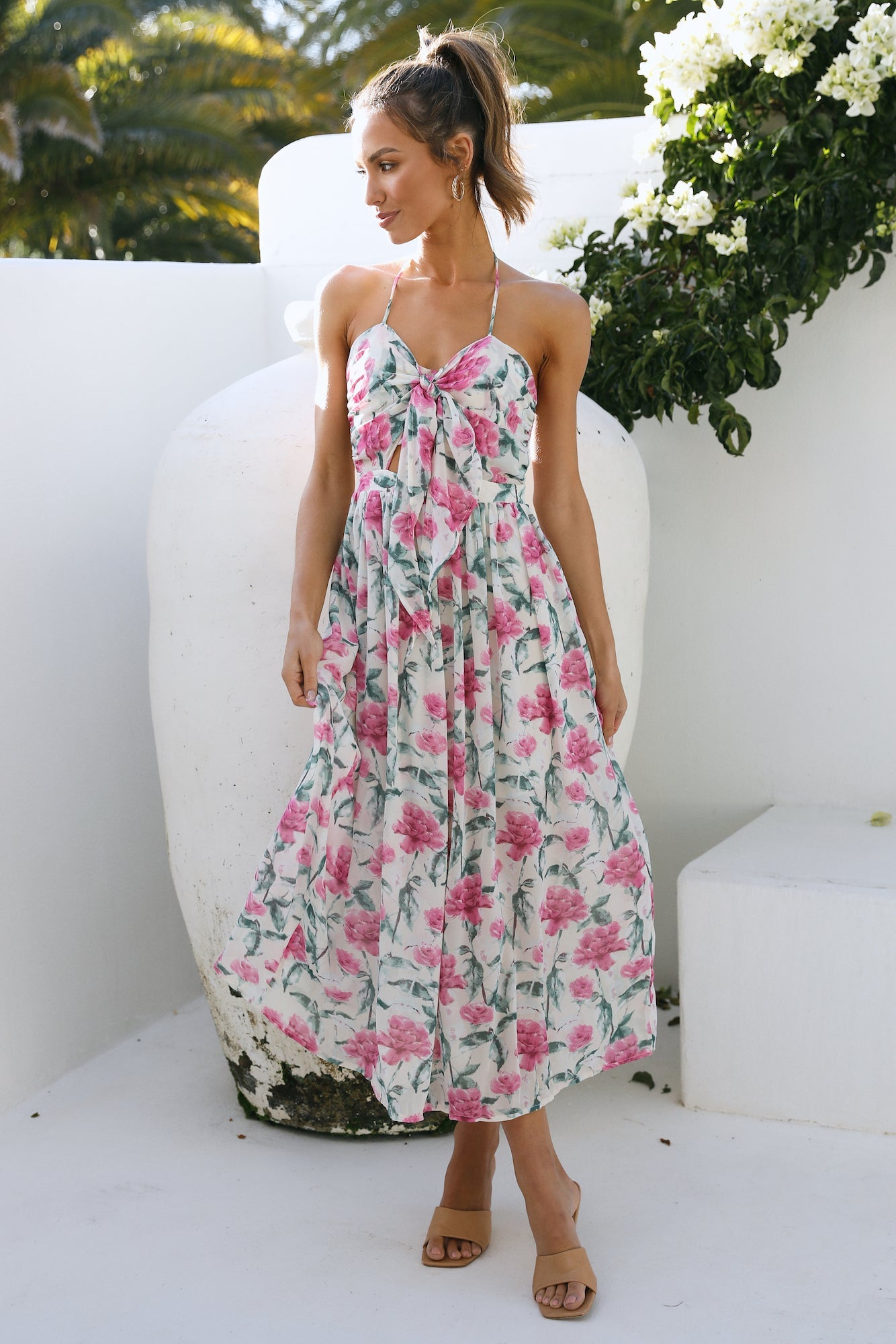 Feel The Tune Maxi Dress Beige